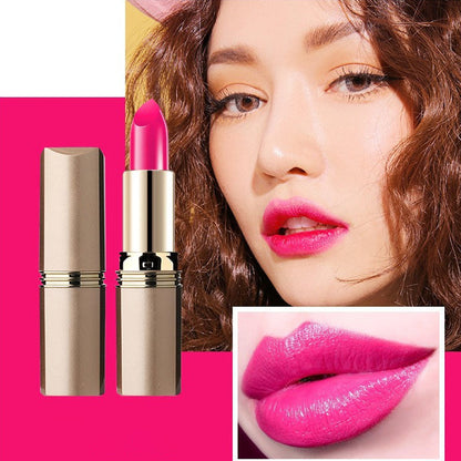 Hydraterende matte lippenstift zonder conserveringsmiddelen