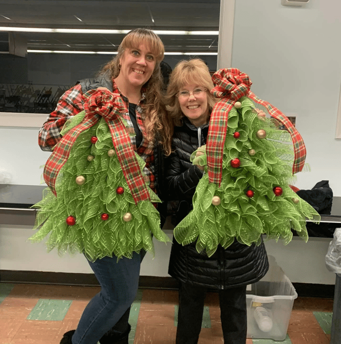 🎄Farmhouse Christmas Tree Garland for Front Door