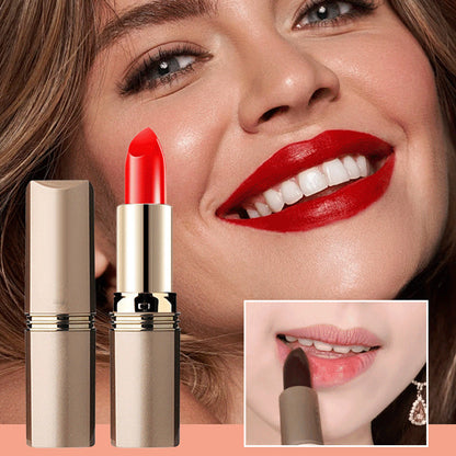 Hydraterende matte lippenstift zonder conserveringsmiddelen